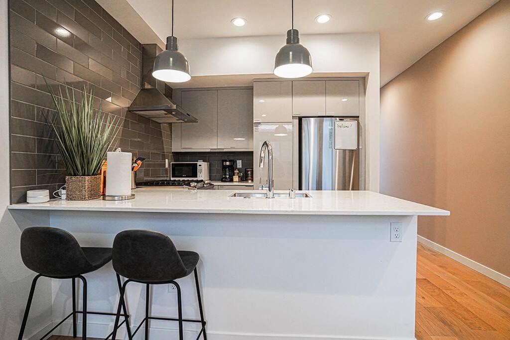 Modern Home, Rooftop View, 3 Block Beacon Station Seattle Esterno foto