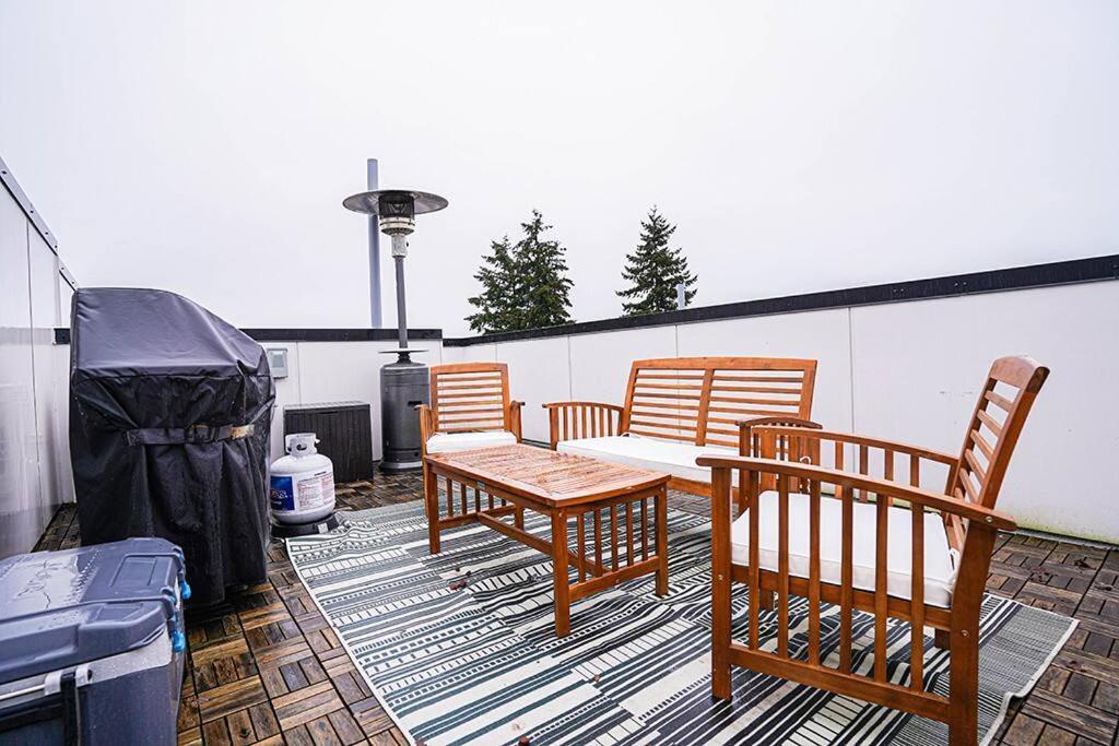 Modern Home, Rooftop View, 3 Block Beacon Station Seattle Esterno foto